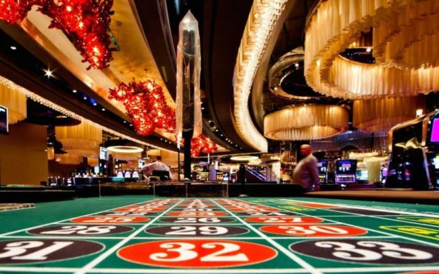 Casino Etiquette 101- Proper Conduct in a Casino Environment